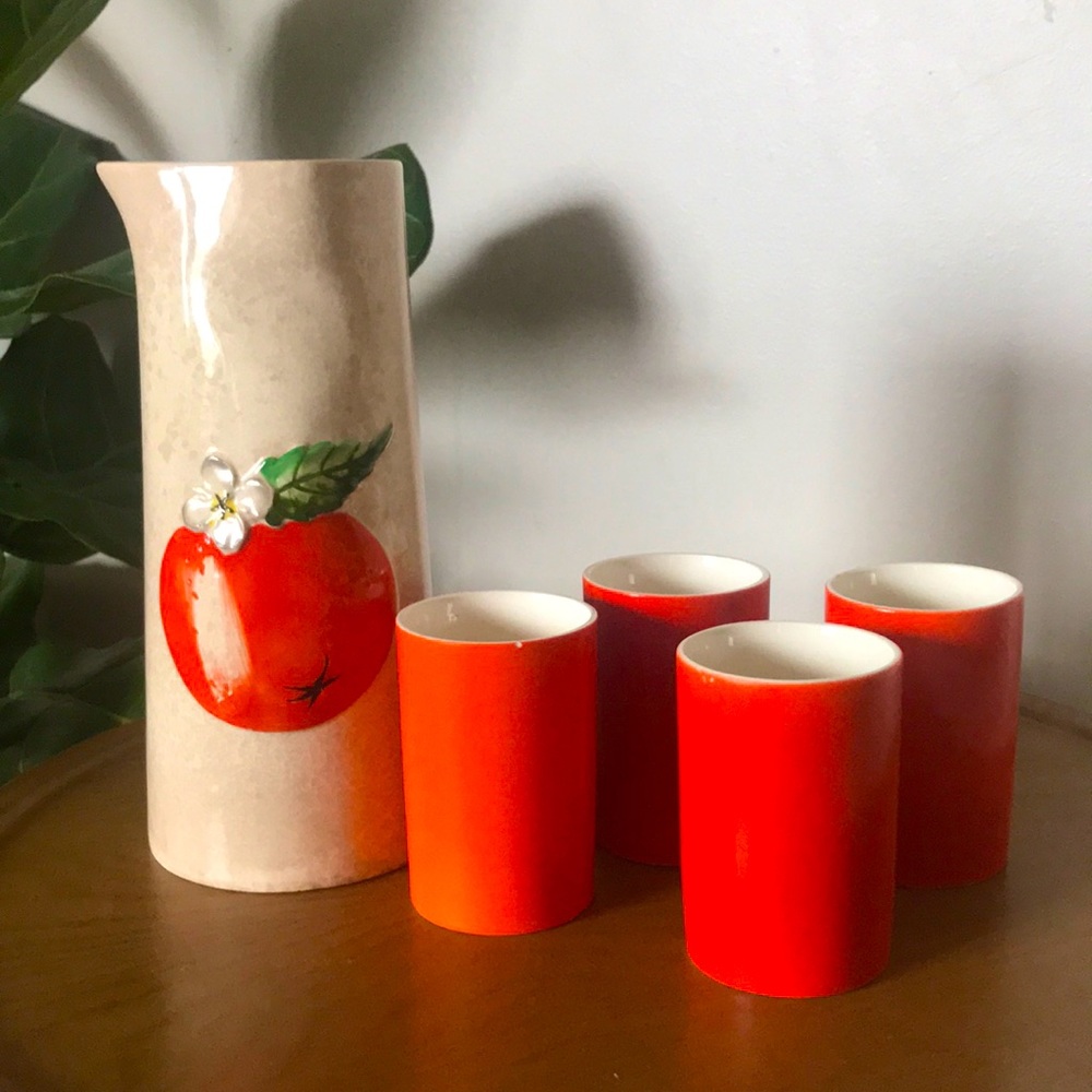 Mid century Holt Howard 1962 collectable ceramic orange juice set.